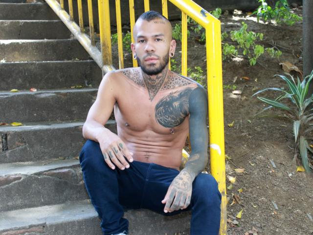 JudaBigCock - Live porn &amp; sex cam - 6613318