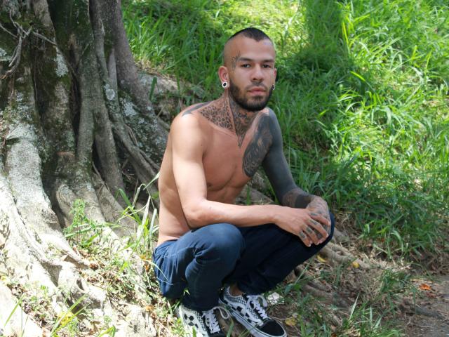 JudaBigCock - Camera khiêu dâm &amp; quyến rũ trực tiếp - 6613323