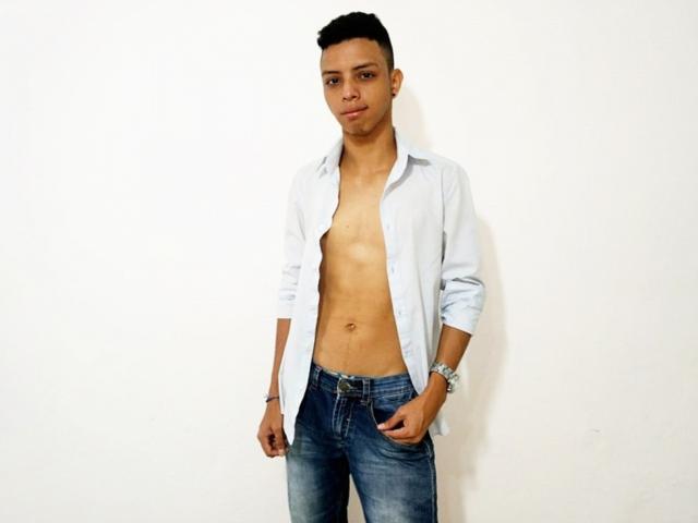 DannyVega - Live porn &amp; sex cam - 6617173