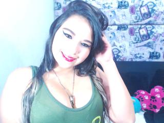 KateSmith - Web cam sex with this average constitution Young lady 