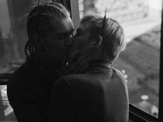 PerfectTwix - Show sexy avec un Couple Homo occidental sur le service Xlovecam 