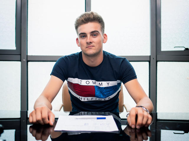 ChrisMalone - сексуальная веб-камера в реальном времени - 6665814