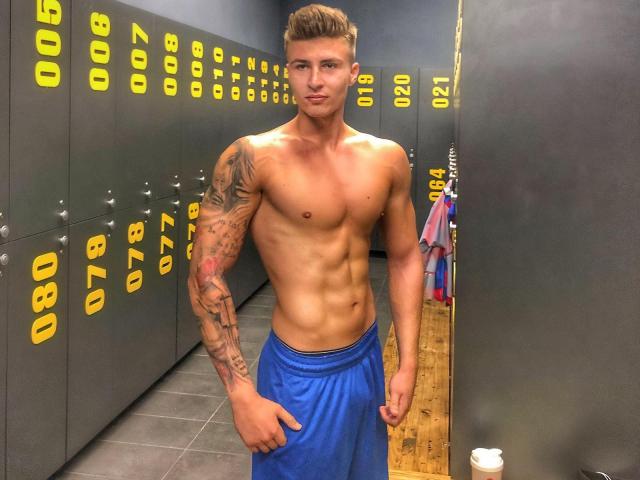 JustinBradley - сексуальная веб-камера в реальном времени - 6665999