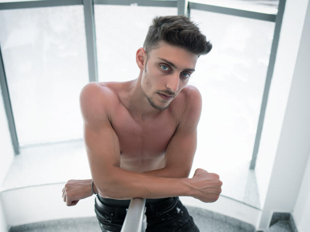 LandonBlake - Live porno og sexkamera - 6671687