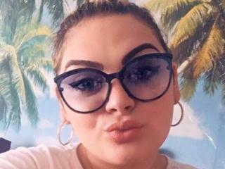 CurvySonyaX - Live cam xXx with this shaved sexual organ Sexy babes 