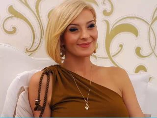 BeautifulDenisse - Chat cam xXx with a College hotties with a standard breast 