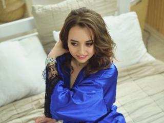 FionaCrystal - online chat sexy with this vigorous body Sexy girl 