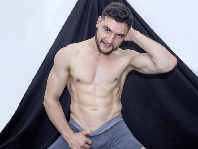 EstivenCastro - Live porn &amp; sex cam - 6735603