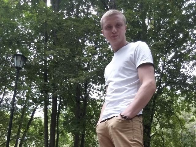 AlanLuxRoyal - Porno na żywo i seks kamera - 6736698