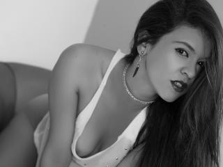 SophiieHaze - Live cam sex with this shaved sexual organ Gorgeous lady 