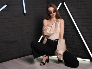 JewelMary - Live xXx with a standard boobs size Young and sexy lady 