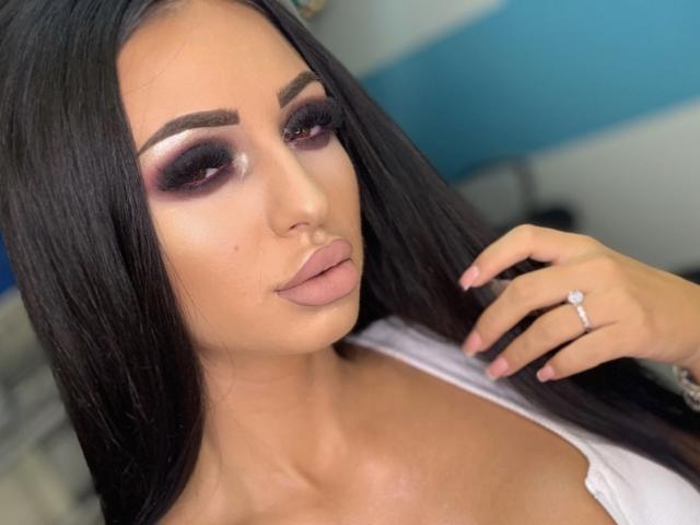 JuliaJoy - Live Sex Cam - 6766498