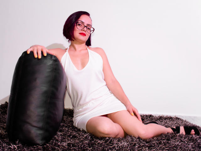 LillyTurner - Live porn &amp; sex cam - 6768558