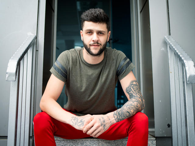 SeanCastle - Live porn &amp; sex cam - 6781743