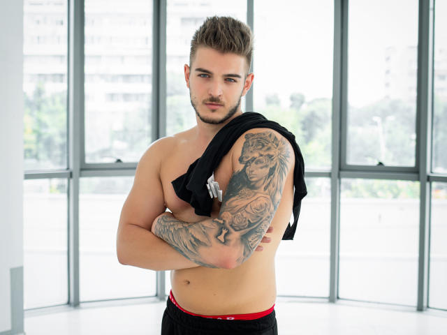 AshtonBond - Sexe cam en vivo - 6781873