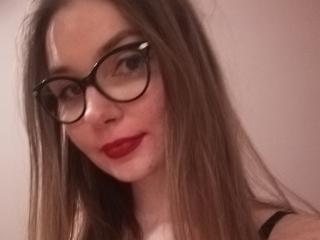 EllyBrune - Video chat hot with this flap jacks Hot teen 18+ 