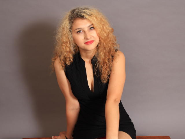 StephanieBlis - Sexe cam en vivo - 6807629