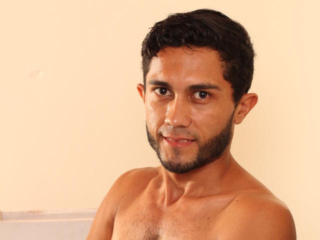 CalvinBeasley - Sexe cam en vivo - 6833794