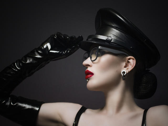 MistressVenena - Live porn &amp; sex cam - 6837964