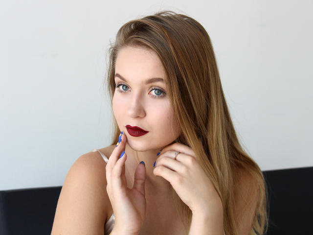 MiraEmerald - Live porn &amp; sex cam - 6838124