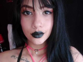 SalomeSweetX - Video chat hot with a shaved pubis XXx young and sexy lady 