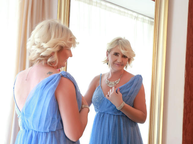 ExperiencedAlana - chat online xXx with this White Hot mom 