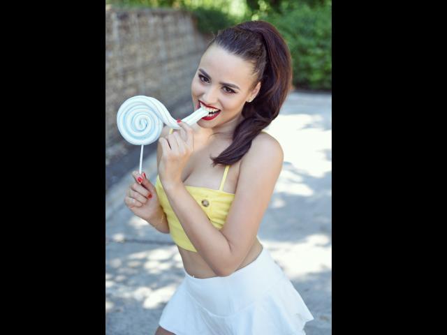 EllyaGlam - Sexe cam en vivo - 6845494