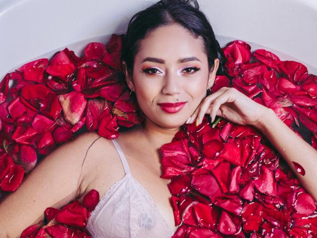 AgatthaLouiss - Sexe cam en vivo - 6856144