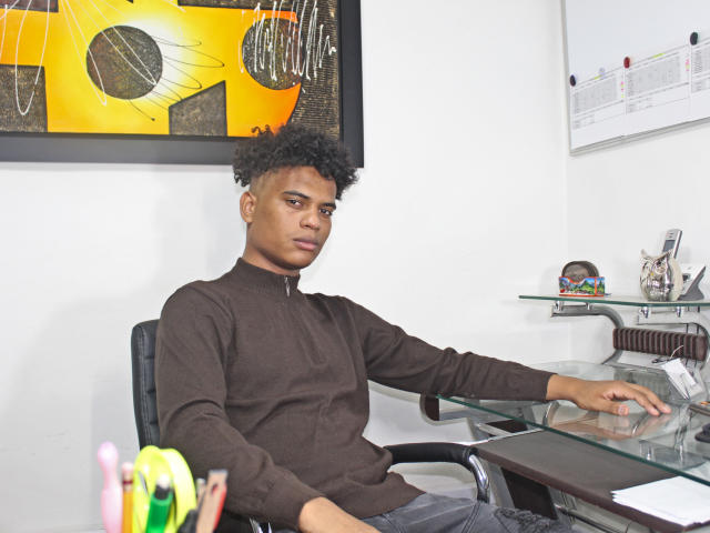 AngelsMaleCpl - Live sex cam - 6877659