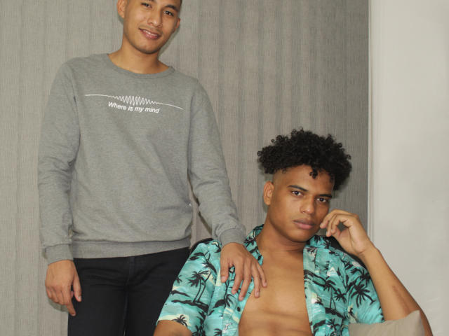 AngelsMaleCpl - Live porn &amp; sex cam - 6879124