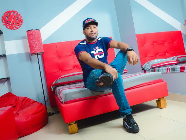 JeanExoticForU - Live porn &amp; sex cam - 6881669