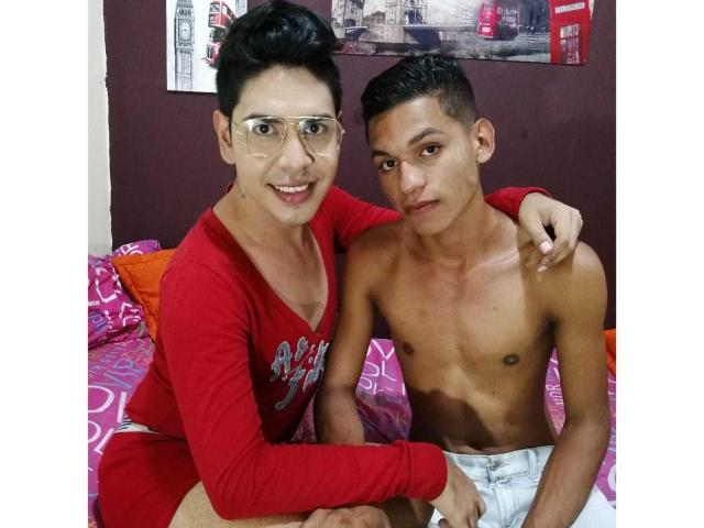 AxelWithAdam - Sexe cam en vivo - 6883764