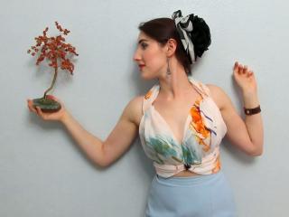 RainbowOfHappyness - Chat hot with a average body Hard young and sexy lady 