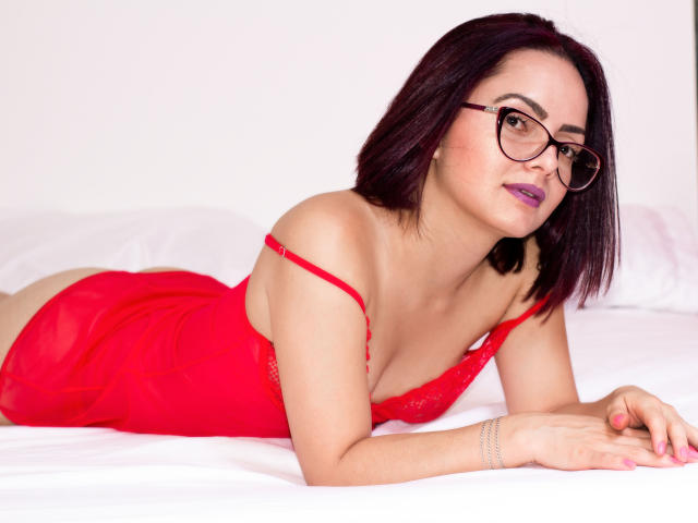 LillyTurner - Sexe cam en vivo - 6894019