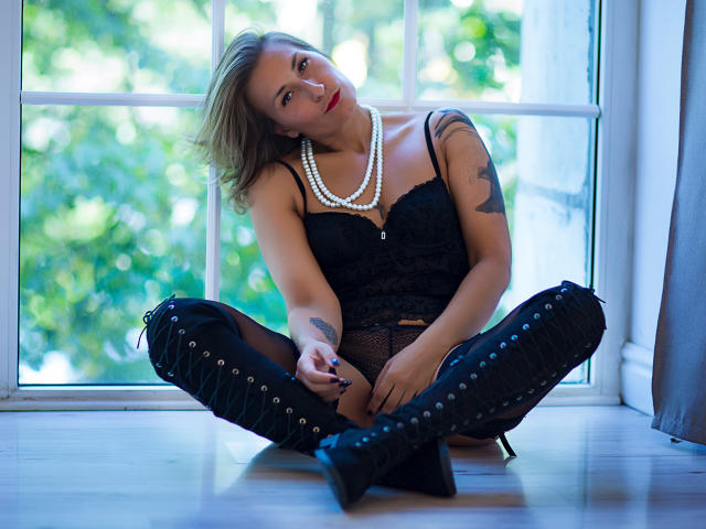 HotLissy - Sexe cam en vivo - 6906303