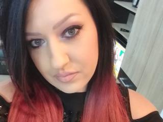 BeauxYeuxx - online chat hot with this brunet Sexy 18+ teen woman 