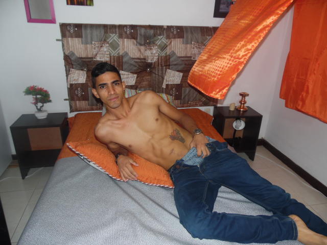 RobertFetiche - Sexe cam en vivo - 6918413