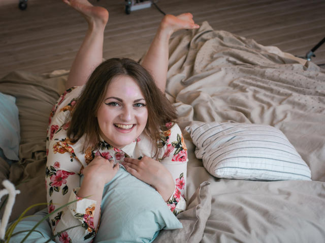 JulietSummer - Live porn &amp; sex cam - 6922163