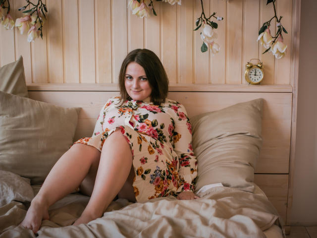 JulietSummer - сексуальная веб-камера в реальном времени - 6922198