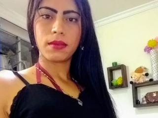 AnnylaColombiana - Webcam live sex with this shaved private part Ladyboy 