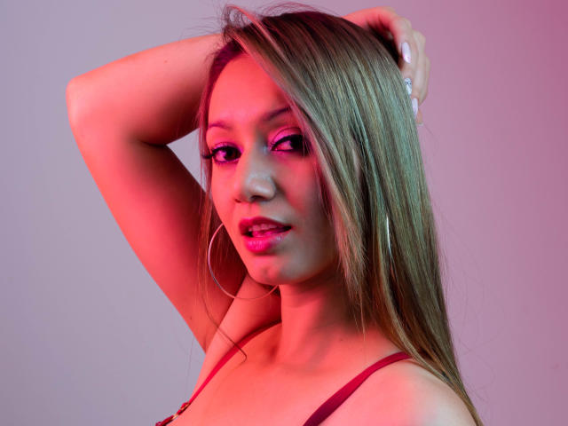 SophieDominee - Sexe cam en vivo - 6939783