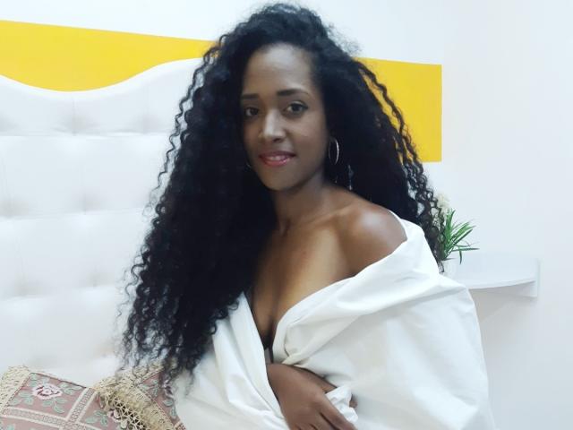 LoryHouse - сексуальная веб-камера в реальном времени - 6943358