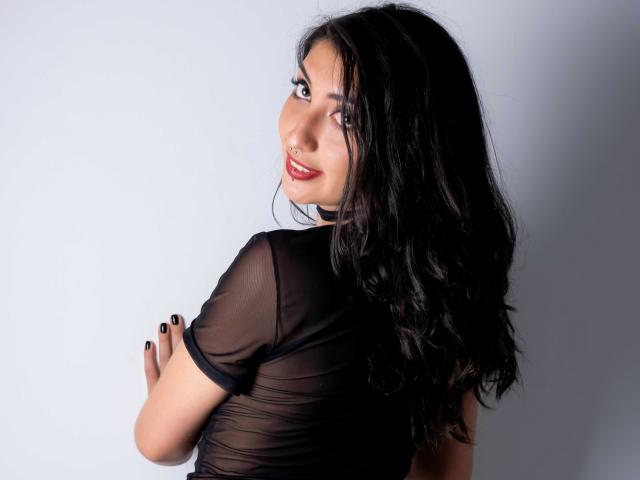 ShanonJones - Élő pornó és szexkamera - 6946099