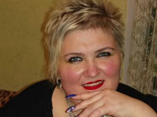 LanaNighty - online show xXx with a overweighted constitution Attractive woman 