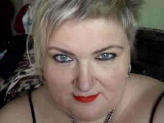 LanaNighty - Chat live exciting with a gold hair Hot lady 