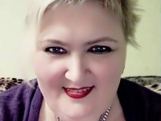 LanaNighty - chat online hard with a gold hair Attractive woman 