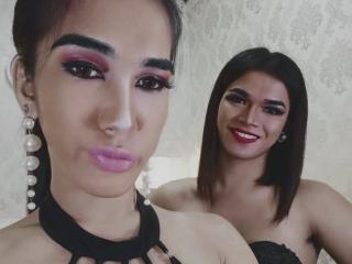 GoddessesQueen - Webcam intime avec ce Couple transsexuel sur Xlove 