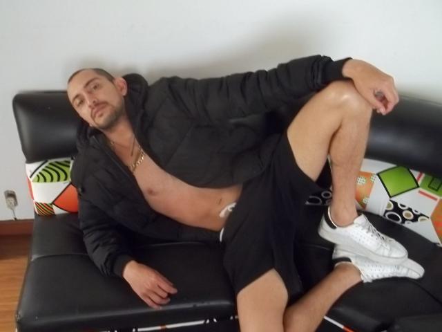 Lukasboynice - Porno na żywo i seks kamera - 6958724