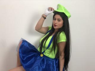 RileyHorny - Webcam live sexy with a charcoal hair Hard young and sexy lady 