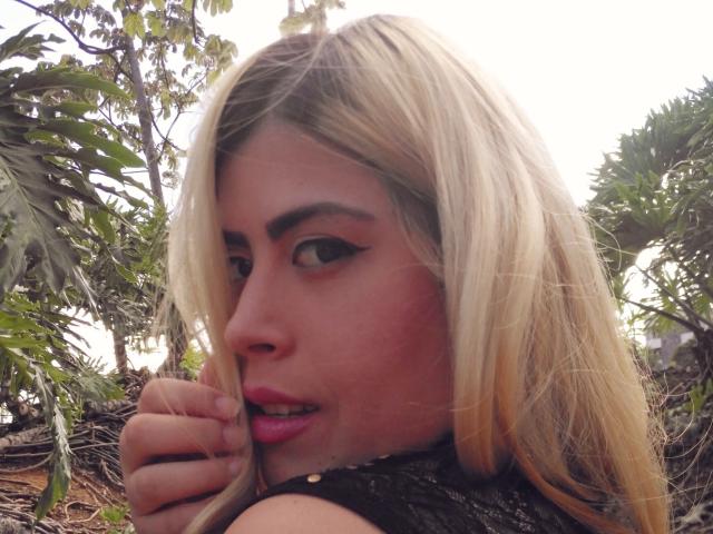 DahianaCollins - 라이브 포르노 &amp; 섹스 캠 - 6967464